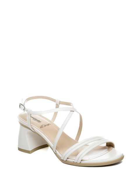  NERO GIARDINI | E615740PANDORA-BIANCO